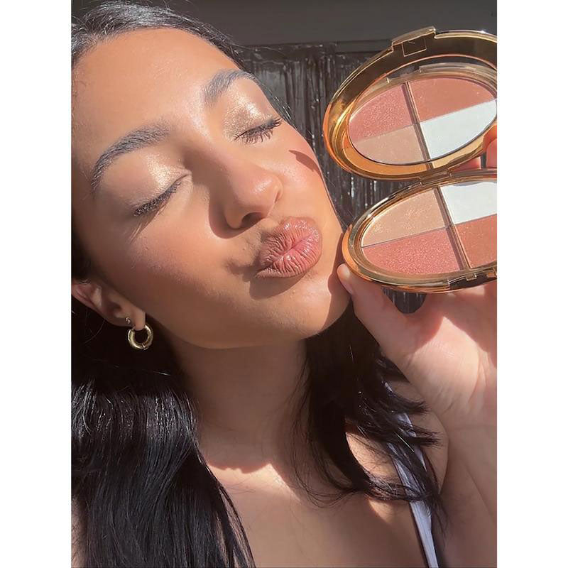 🎀 𝐋𝐚𝐬𝐭 𝟒 𝐡𝐨𝐮𝐫𝐬 𝟔𝟎% 𝐨𝐟𝐟⏰𝑬𝒚𝒆 & Cheek Palette - eyeshadow and highlighter makeup (with Detachable Brush)